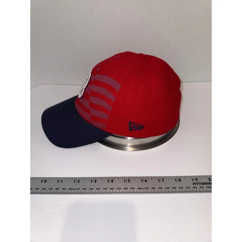 New Era 39THIRTY Boston Red Sox Hat Mens Medium-Large Red Blue Stars Stripes Cap